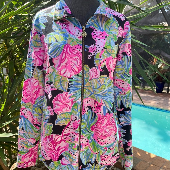 Lilly Pulitzer Tops - Lilly Pulitzer Leona Zip-Up UPF 50+ Jacket in Onyx Jaguar Jungle print - Large